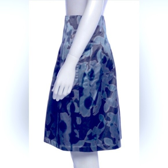 ETRO $2000 Printed Knee-Length Skirt With Pockets. IT 44, US 10. Abstract print - Picture 3 of 7